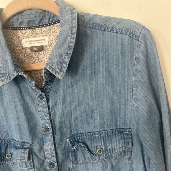 Pilcro Anthropologie Chambray Button Shirt S - Picture 2 of 4